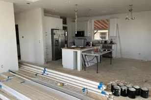 333 Mountain View Dr, Talent, OR 97540 - Photo 3