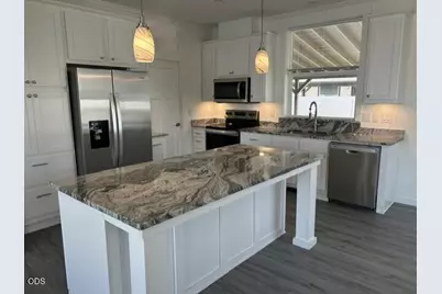 333 Mountain View Drive #121, Talent, OR 97540 - Photo 3