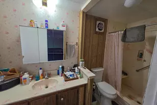 989 Roguelea Ln, Grants Pass, OR 97526 - Photo 15