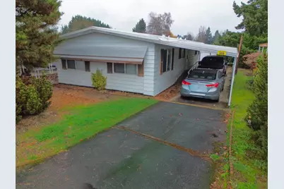 989 Roguelea Lane, Grants Pass, OR 97526 - Photo 1