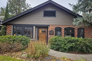 725 NW Broadway St, Bend, OR 97703 - Photo 3