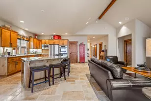 360 Vista Rim Dr, Redmond, OR 97756 - Photo 31