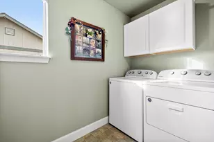 21281 Bellflower Pl, Bend, OR 97702 - Photo 23