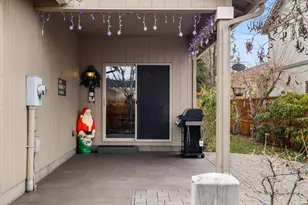 21281 Bellflower Pl, Bend, OR 97702 - Photo 31