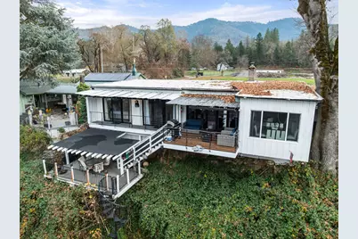 2400 Rogue River Highway, Gold Hill, OR 97525 - Photo 41