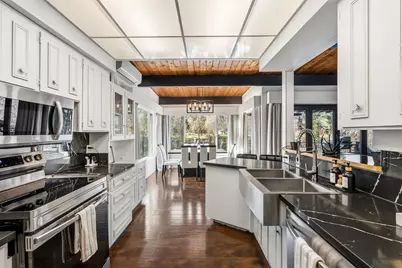 2400 Rogue River Highway, Gold Hill, OR 97525 - Photo 13