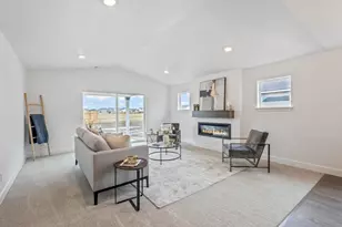 454 NW Monte Vis Ave, Madras, OR 97741 - Photo 5