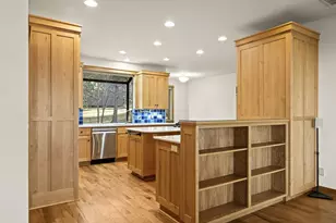 3338 NW Windwood Way, Bend, OR 97703 - Photo 9