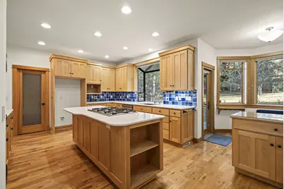 3338 NW Windwood Way, Bend, OR 97703 - Photo 11