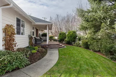 2206 Egret Court, Grants Pass, OR 97526 - Photo 25