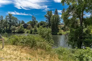 2206 Egret Ct, Grants Pass, OR 97526 - Photo 47