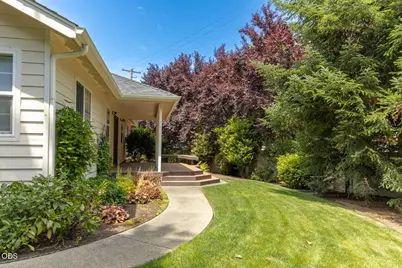 2206 Egret Court, Grants Pass, OR 97526 - Photo 37