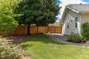 2206 Egret Ct, Grants Pass, OR 97526 - Photo 41