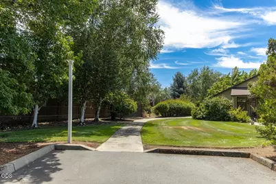 2206 Egret Court, Grants Pass, OR 97526 - Photo 43