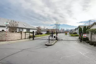 2206 Egret Ct, Grants Pass, OR 97526 - Photo 3
