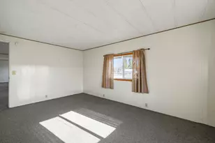 8306 Homedale Rd, Klamath Falls, OR 97603 - Photo 25