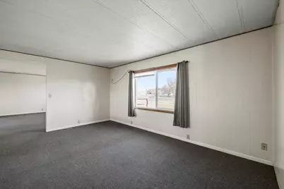 8306 Homedale Road, Klamath Falls, OR 97603 - Photo 21