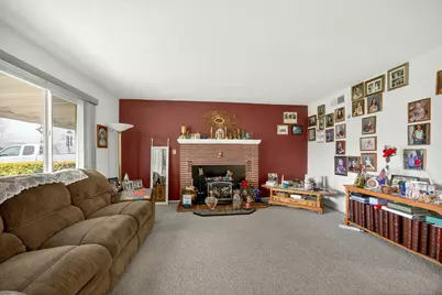 709 Lawnsdale Road, Medford, OR 97504 - Photo 15