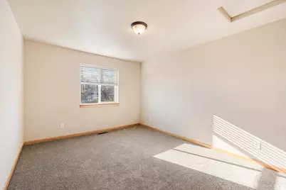 722 NE Redwood Avenue, Redmond, OR 97756 - Photo 15