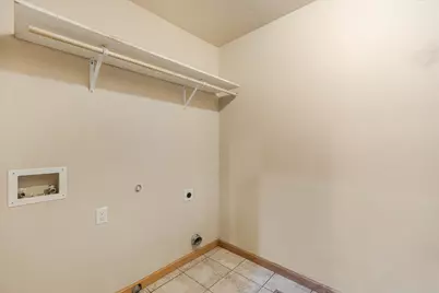 722 NE Redwood Avenue, Redmond, OR 97756 - Photo 13