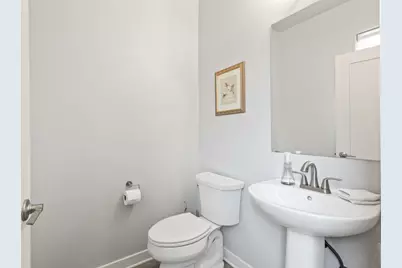 2561 NE Purcell Boulevard, Bend, OR 97701 - Photo 27