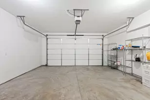 2561 NE Purcell Blvd, Bend, OR 97701 - Photo 29