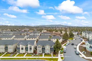 2561 NE Purcell Blvd, Bend, OR 97701 - Photo 35