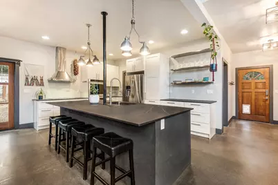 19354 Kiowa Road, Bend, OR 97702 - Photo 13