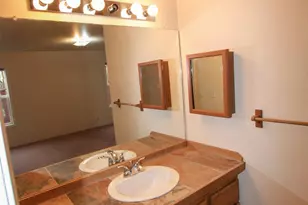 167 Peach St, Klamath Falls, OR 97601 - Photo 25