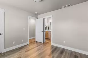 63266 NW Ski Ln, Bend, OR 97703 - Photo 15