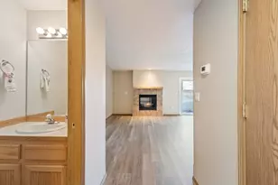 1464 SW 16th St, Redmond, OR 97756 - Photo 5