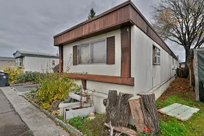 2622 Falcon Street #40, White City, OR 97503 - Photo 5