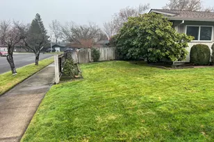 2284 Jubilant Ave, Medford, OR 97504 - Photo 39