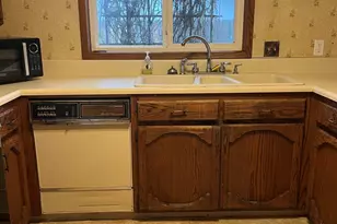 2284 Jubilant Ave, Medford, OR 97504 - Photo 13