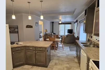 125220 Cappy Court, Crescent Lake, OR 97733 - Photo 11