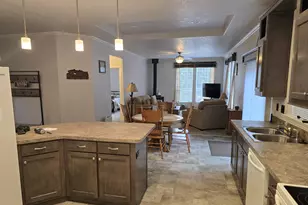 125220 Cappy Ct, Crescent Lake, OR 97733 - Photo 11