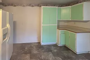 1023 NE Primrose Pl, Grants Pass, OR 97526 - Photo 7