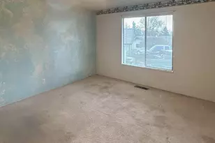 1023 NE Primrose Pl, Grants Pass, OR 97526 - Photo 9