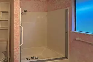 1023 NE Primrose Pl, Grants Pass, OR 97526 - Photo 13