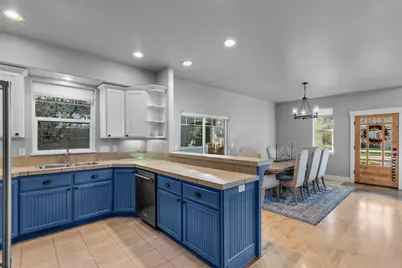 920 NW 15th Street, Redmond, OR 97756 - Photo 17