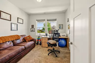 4833 Hathaway Drive, Medford, OR 97504 - Photo 21