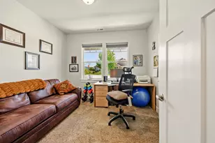 4833 Hathaway Dr, Medford, OR 97504 - Photo 21