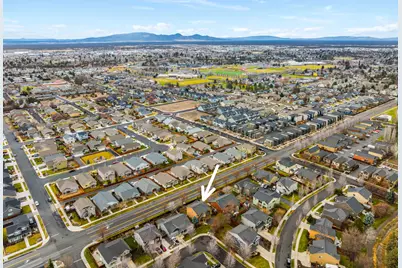 660 NW Greenwood Loop, Redmond, OR 97756 - Photo 35