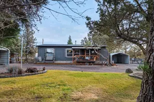 4572 NW 49th Ln NW, Redmond, OR 97756 - Photo 3