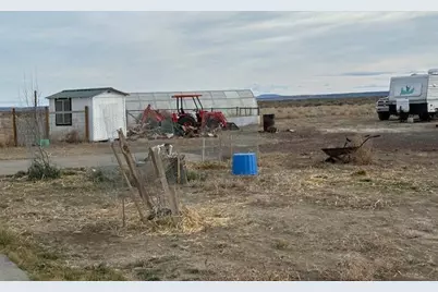 57969 Fossil Lake Road, Christmas Valley, OR 97641 - Photo 17