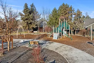 20670 Comet Ct, Bend, OR 97701 - Photo 39