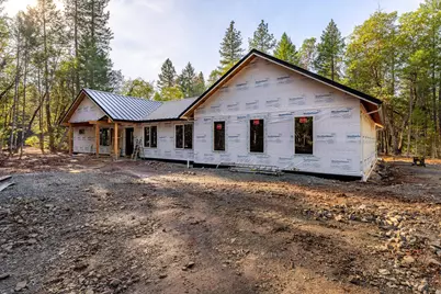 550 Marcy Loop Road, Grants Pass, OR 97527 - Photo 1