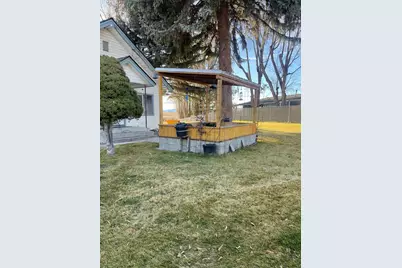 192 W Court Drive, Merrill, OR 97633 - Photo 5