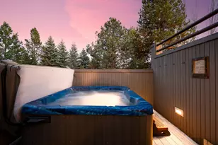 58010 Mulligan Ln, Sunriver, OR 97707 - Photo 5