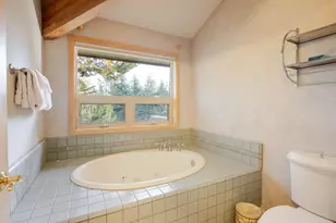 58010 Mulligan Ln, Sunriver, OR 97707 - Photo 19